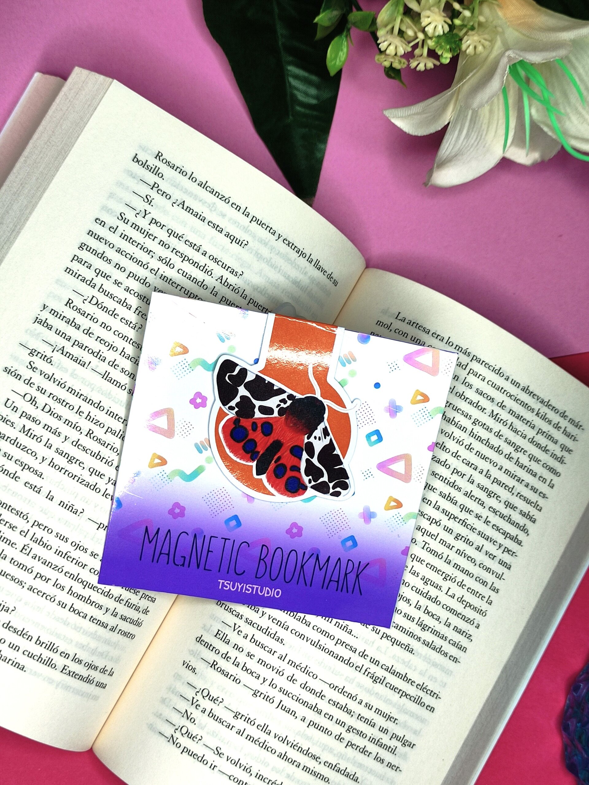 Marcapáginas magnético de Mariposa Nocturna Arctia Caja - 1